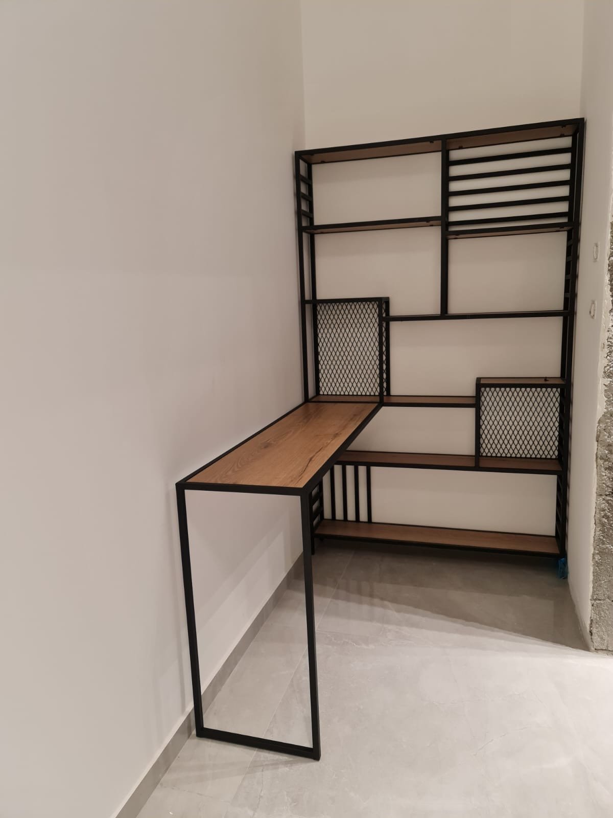 בשילוב ברזל